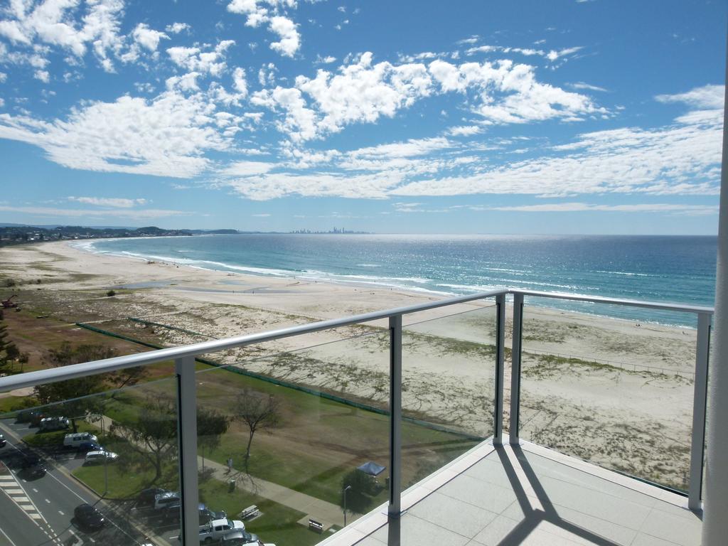 Aparthotel Pure Kirra Gold Coast Exterior foto